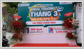 Không khí rộn ràng trong ngày khai trương ở Hoàng Hà Mobile Bình Thuận